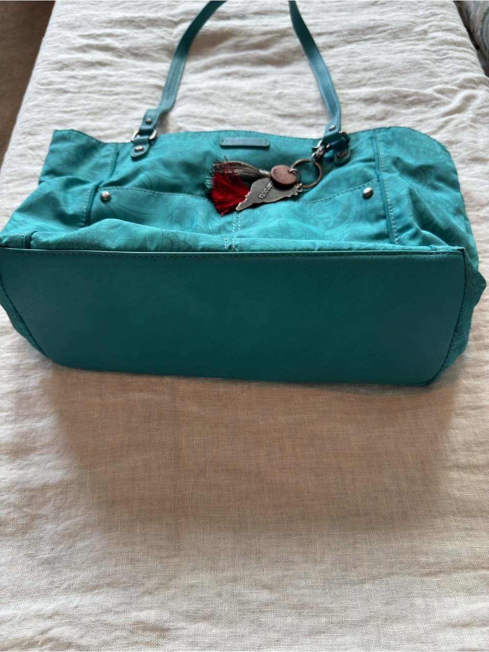 Sakroots Teal Floral-Pattern Tote with Tassel Charm - Picture 3 of 7